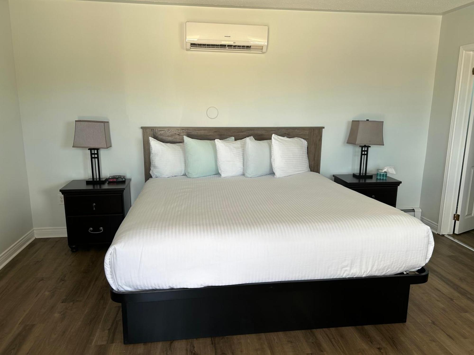 Middleton Motel & Suites Extérieur photo